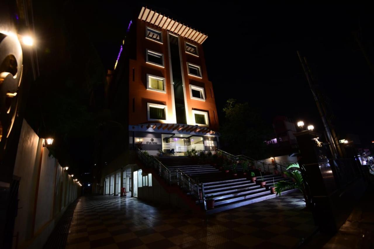 Click Hotel Guváhátí Exteriér fotografie